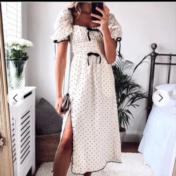 For Love And Lemons Dresses & Skirts - For Love & Lemons Eden Midi Dress